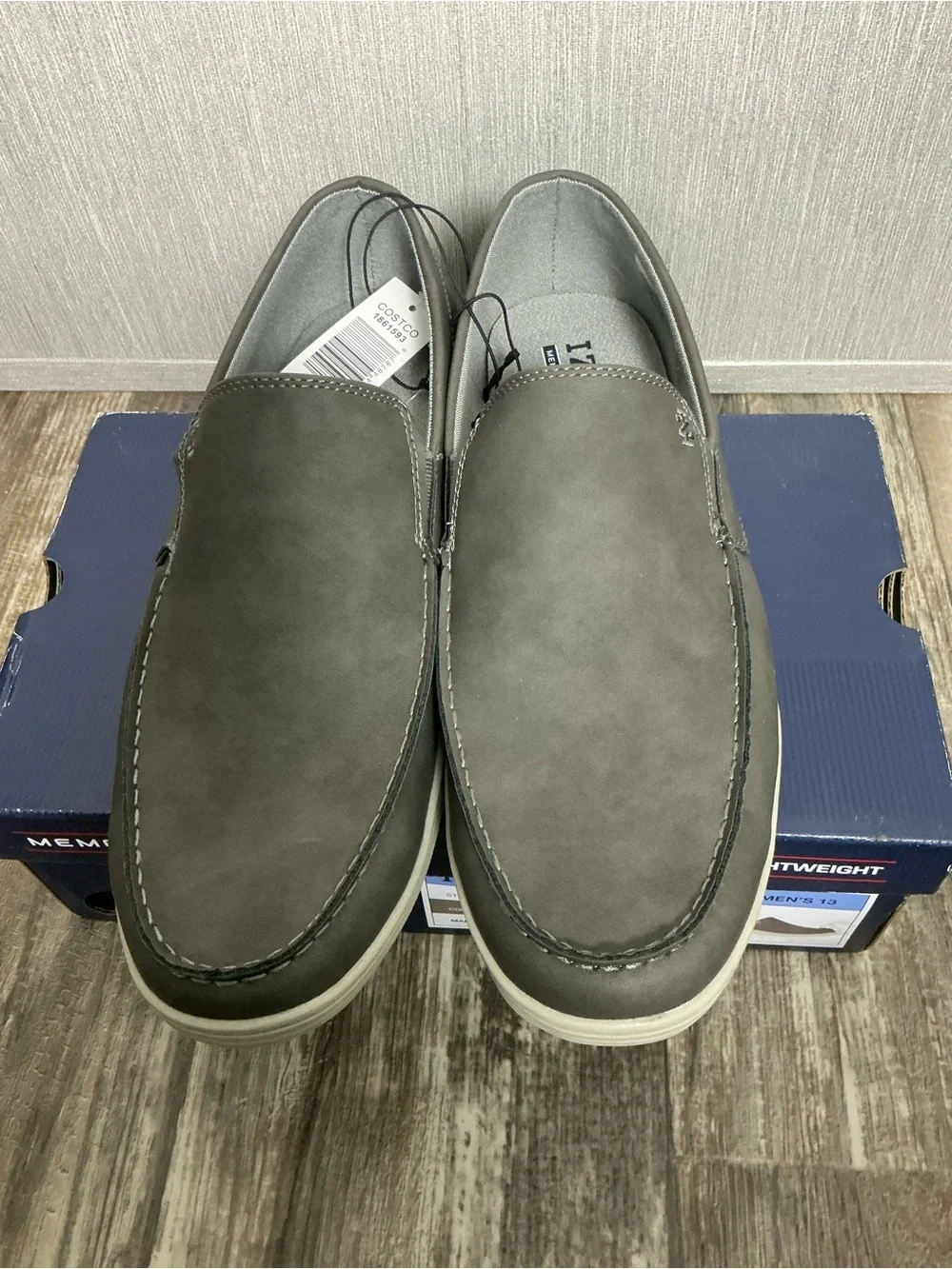 Izod Men’s Grey Slip-On Casual Loafer Size 13